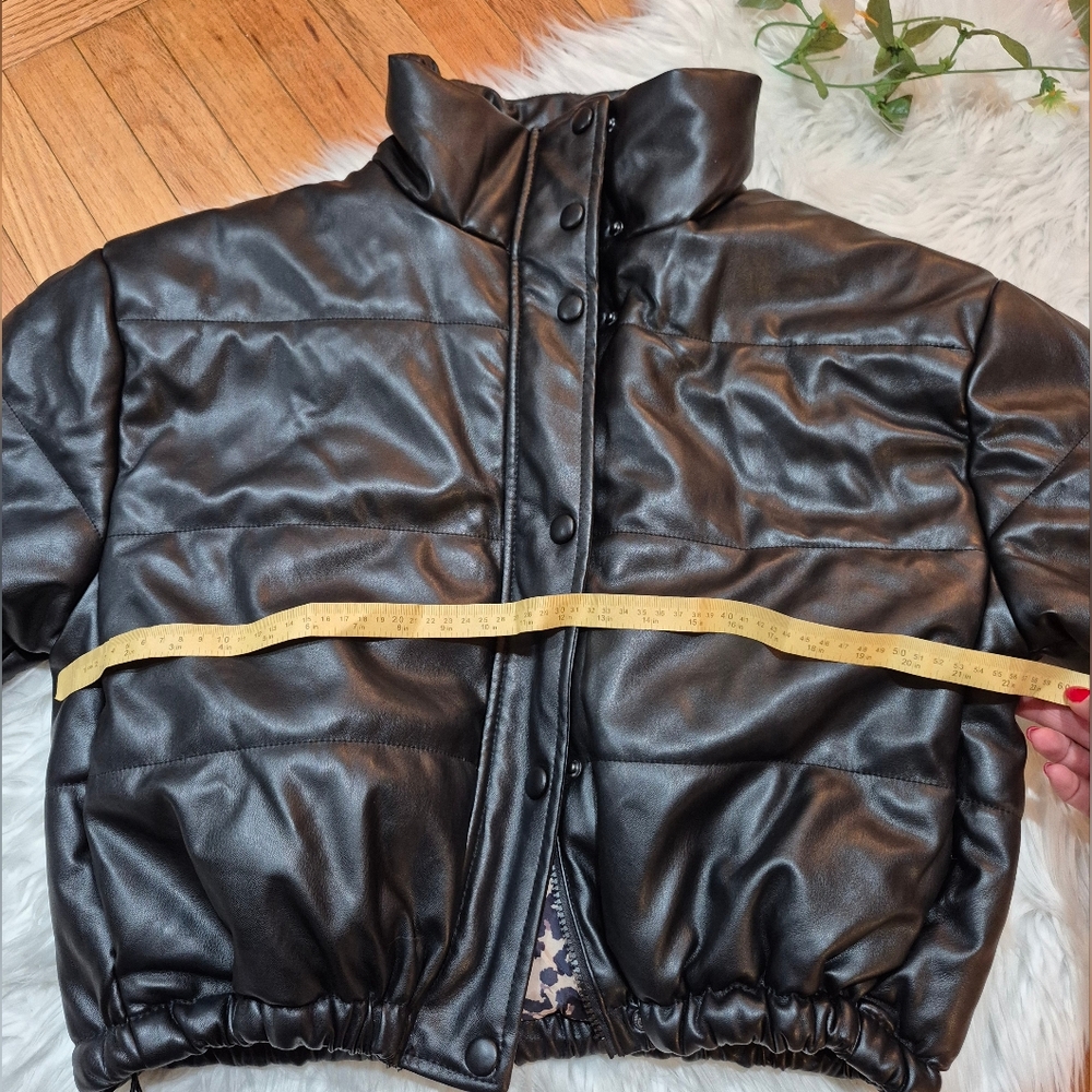 ME JANE Black Women's Puffer Faux Leather Jacket SIZE M. - Picture 9 of 16